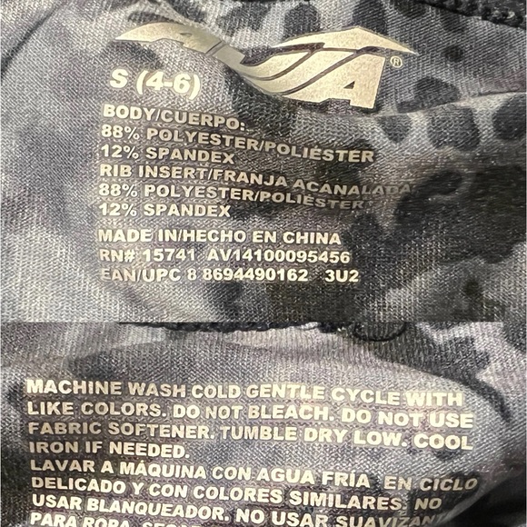 AVIA Women’s workout Racerback tops Small 4 5 6 Black Gray Print Molded Bra Cups - Picture 4 of 4